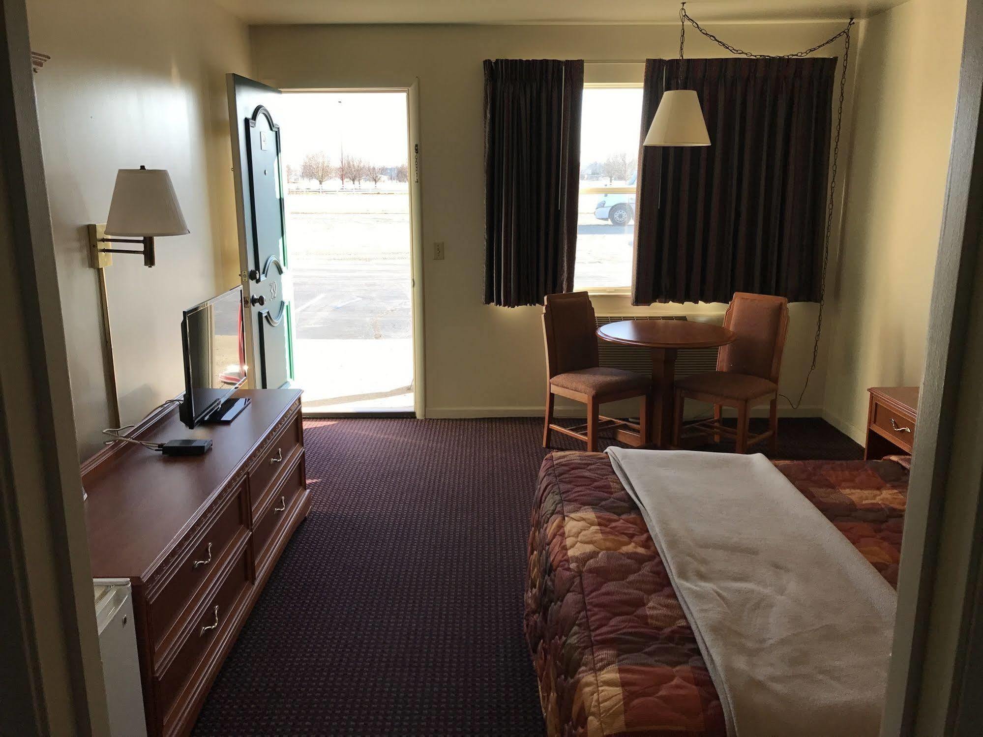 Budget Inn Daleville Екстер'єр фото